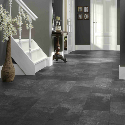 Combineer de voordelen van een laminaatvloer met het uiterlijk van een stenen tegel. Tegel laminaat bij FloorHouse.