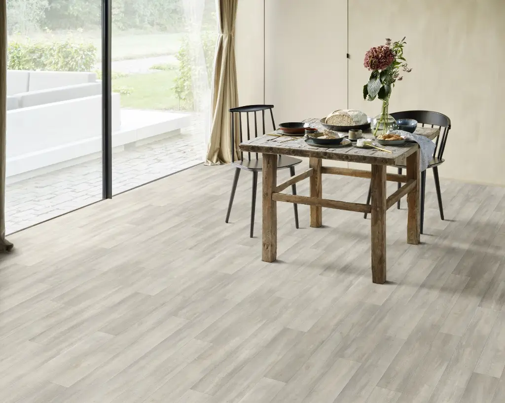 misty_oak_990l_cv_beauflor_rsh_01.webp