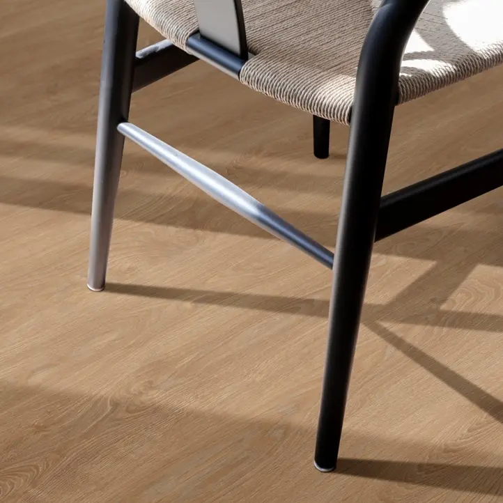 eliasT44interieur.webp