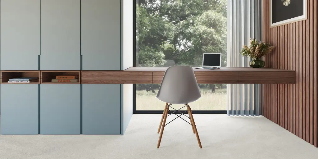 MEKOTA_03_OFFICE.webp