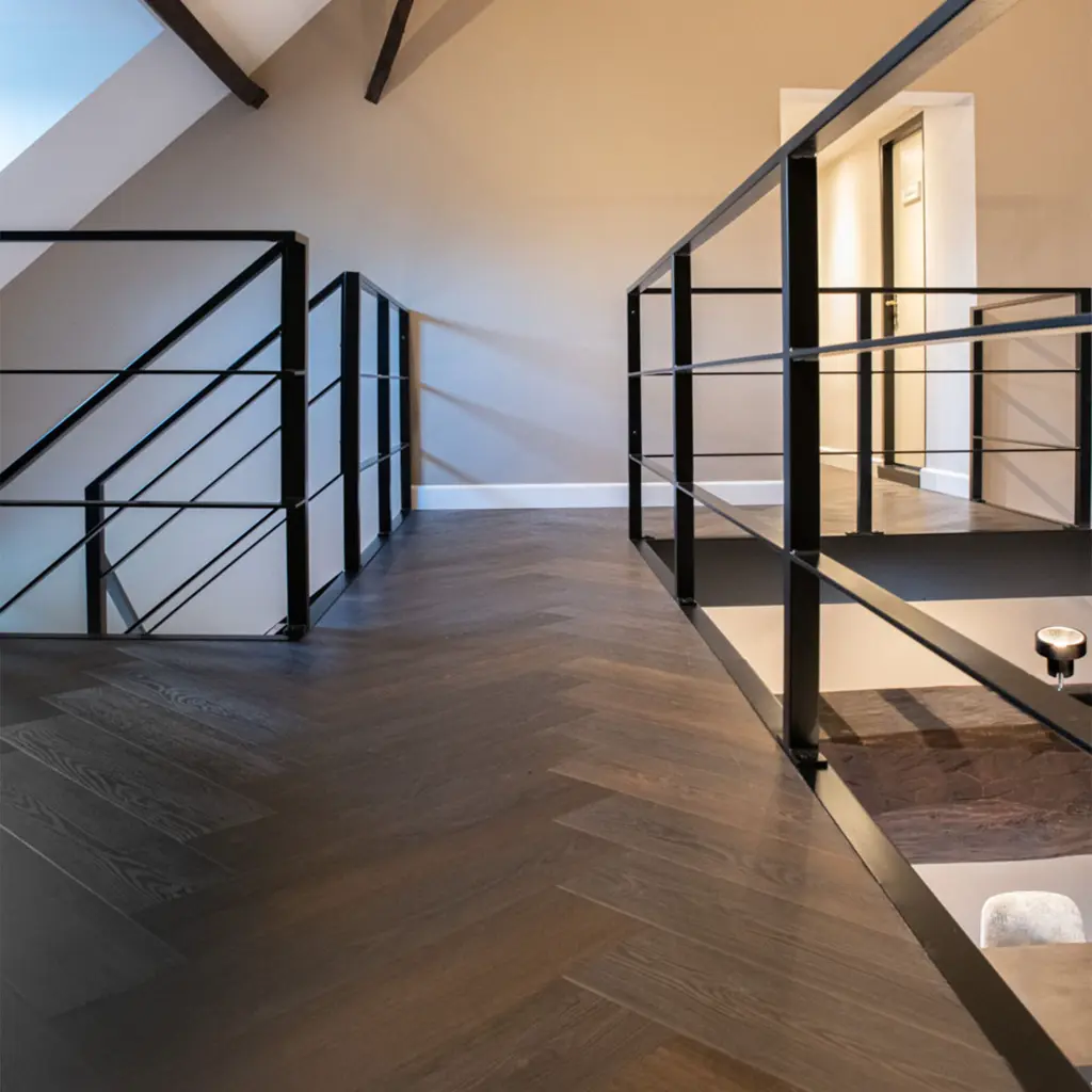 visgraat-4530-vivafloors-2000x2000.webp