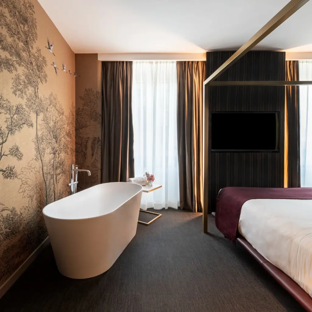 Room_3.webp