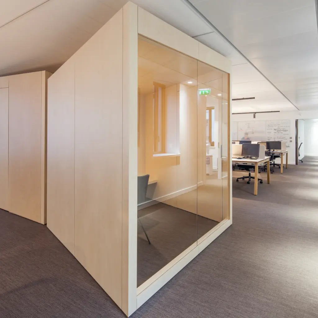 Orion-Workspace-2019-FR-Paris-Weekendesk-01.webp