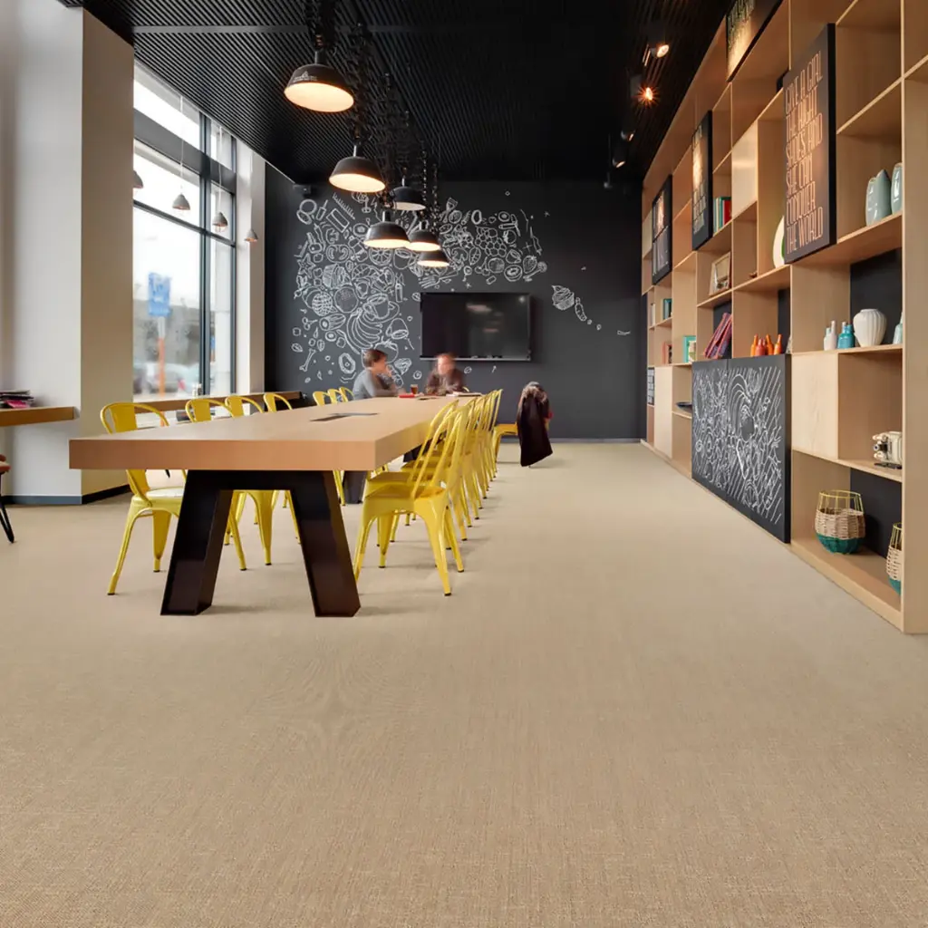 2tec2_meeting-room-2_Topazino_workspace_Belgium_61d42661ba83e6.37475744.webp