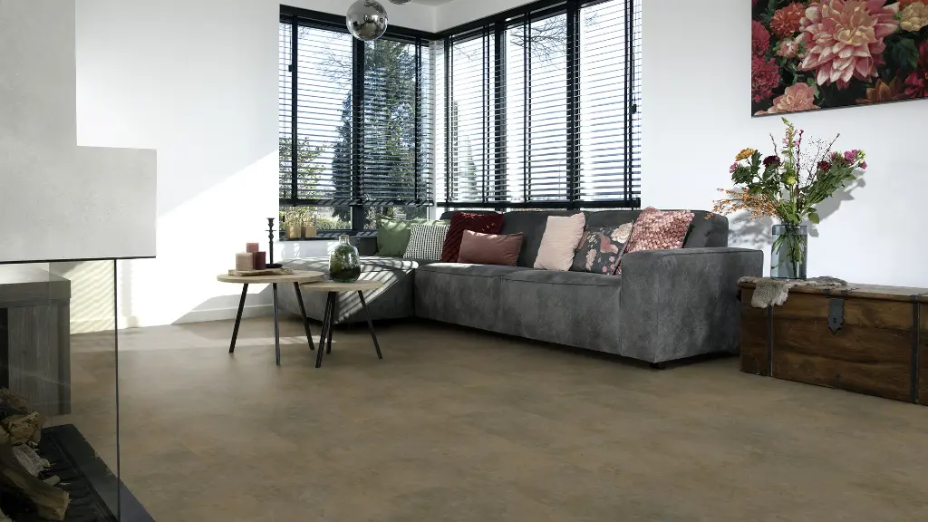 image - 2025-11-25T094320.120.webp