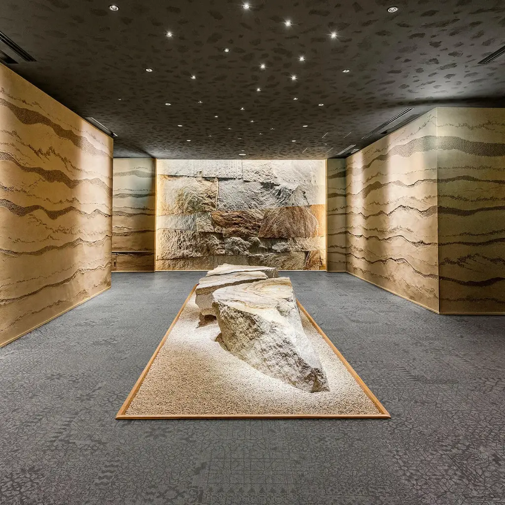 2TEC2_Alhambra_Charcoal_MD_H_01_LR.webp