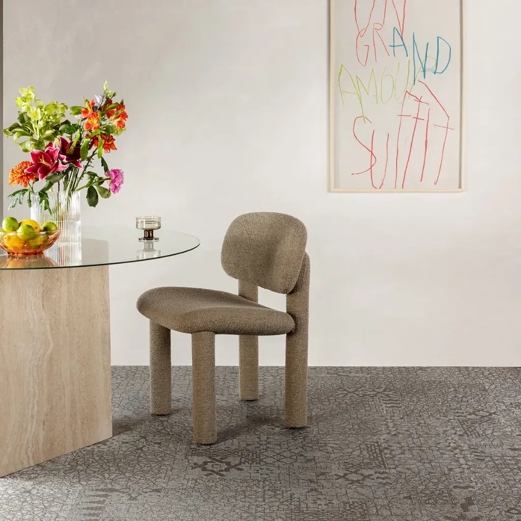 2TEC2_Alhambra_Charcoal_MD_V_03_LR.webp
