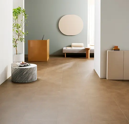 Rust Speckled Ceramic interieur.webp