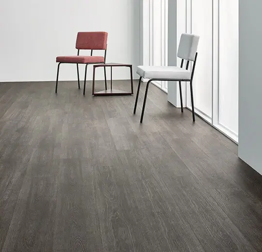 grey collage oak interieur.webp