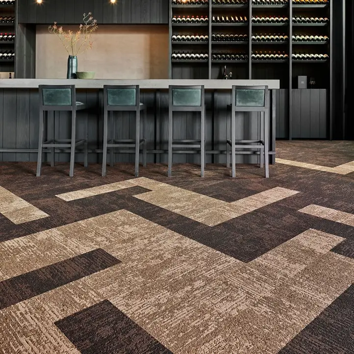 square lrBruut733interieur.webp