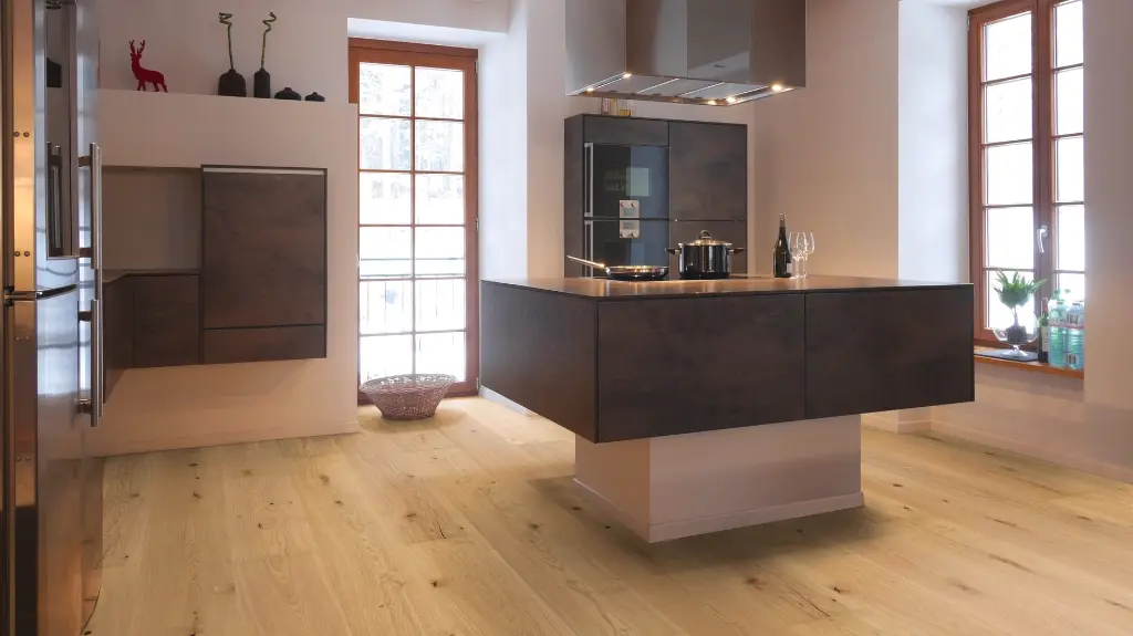 Bennett & Jones Parket Oak No.33 - Clarence 1.webp