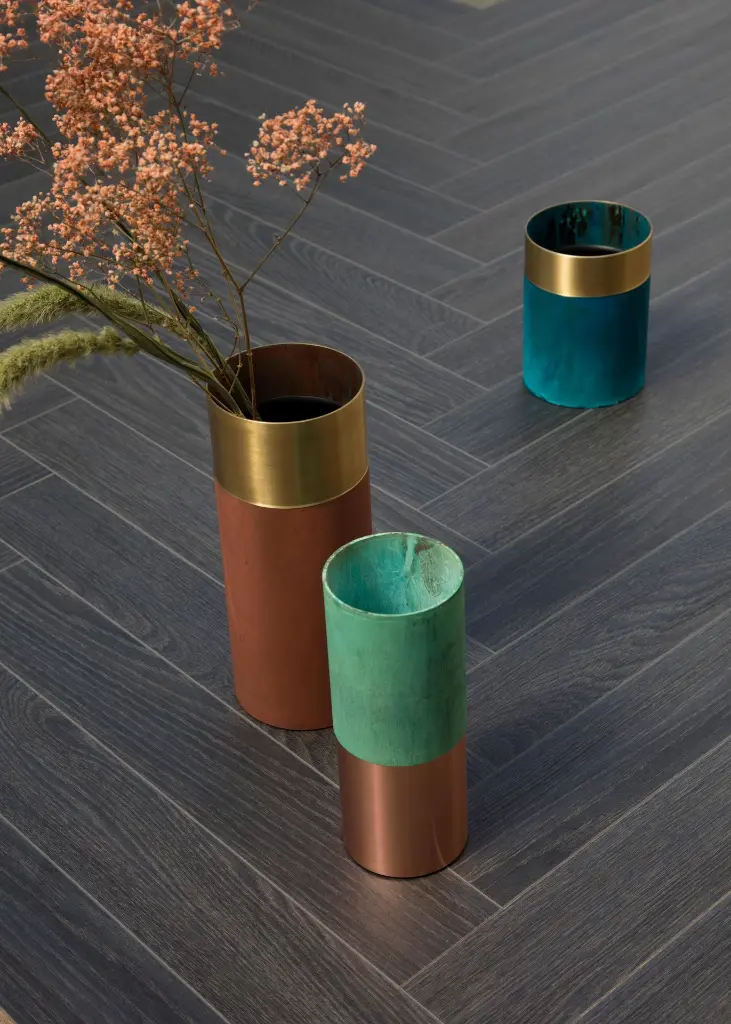 charme black_lam_v4_504x84_berryalloc_rsh_02.webp