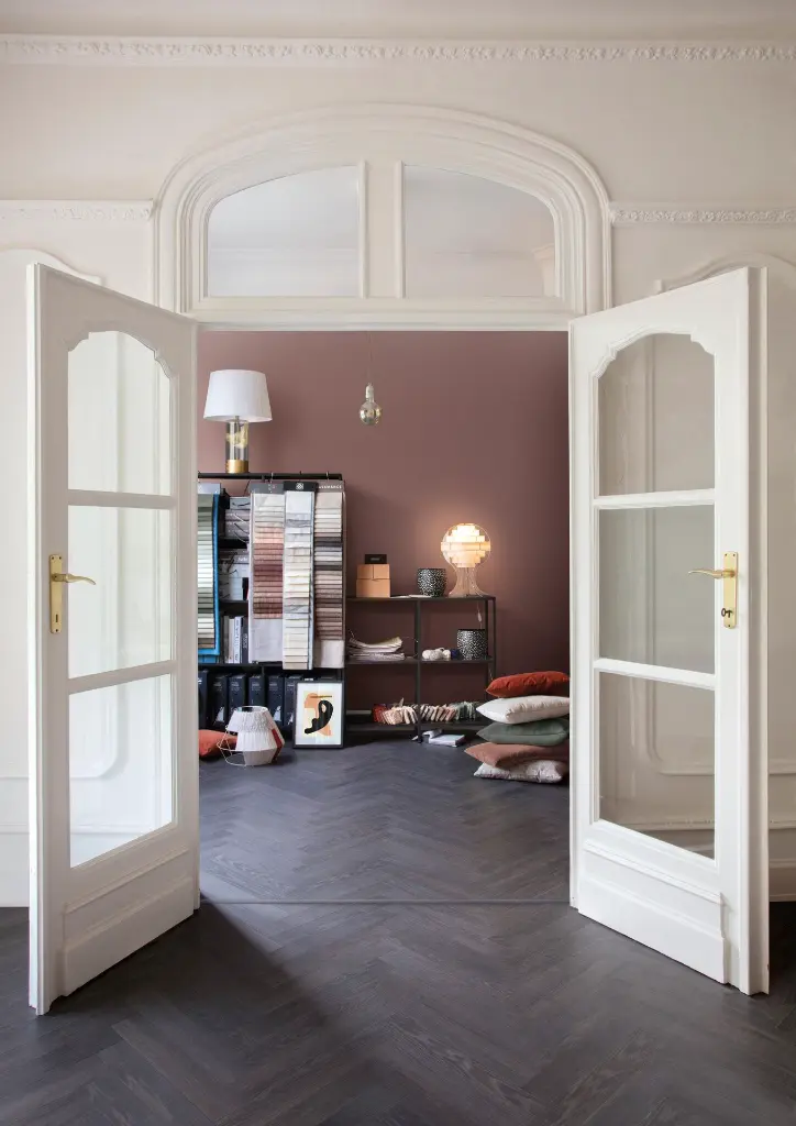 charme black_lam_v4_504x84_berryalloc_rsh_01.webp