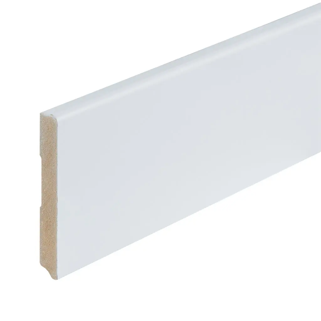 Plint berlijn lak RAL 9010 15x120x2400mm