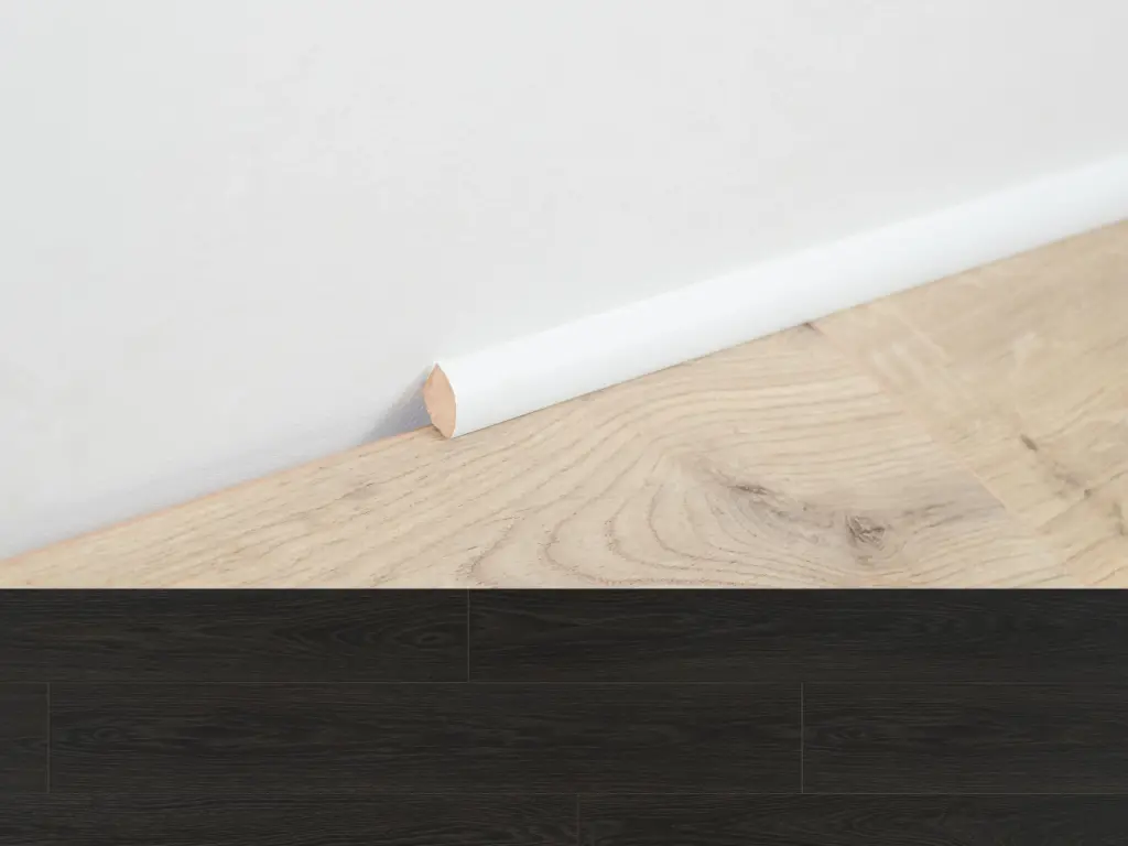 BerryAlloc Plint Kwadrant charme black 2,4m per 4st