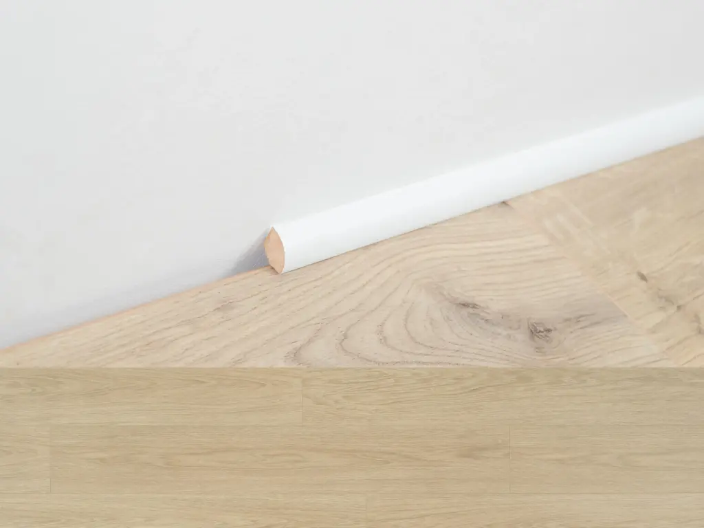 BerryAlloc Plint Kwadrant charme light natural 2,4m per 4st