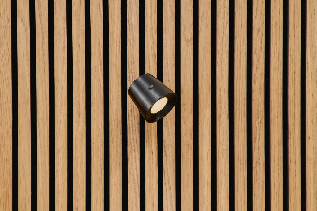 ter Hürne SilentDesign LivingWall Eirik Spot 