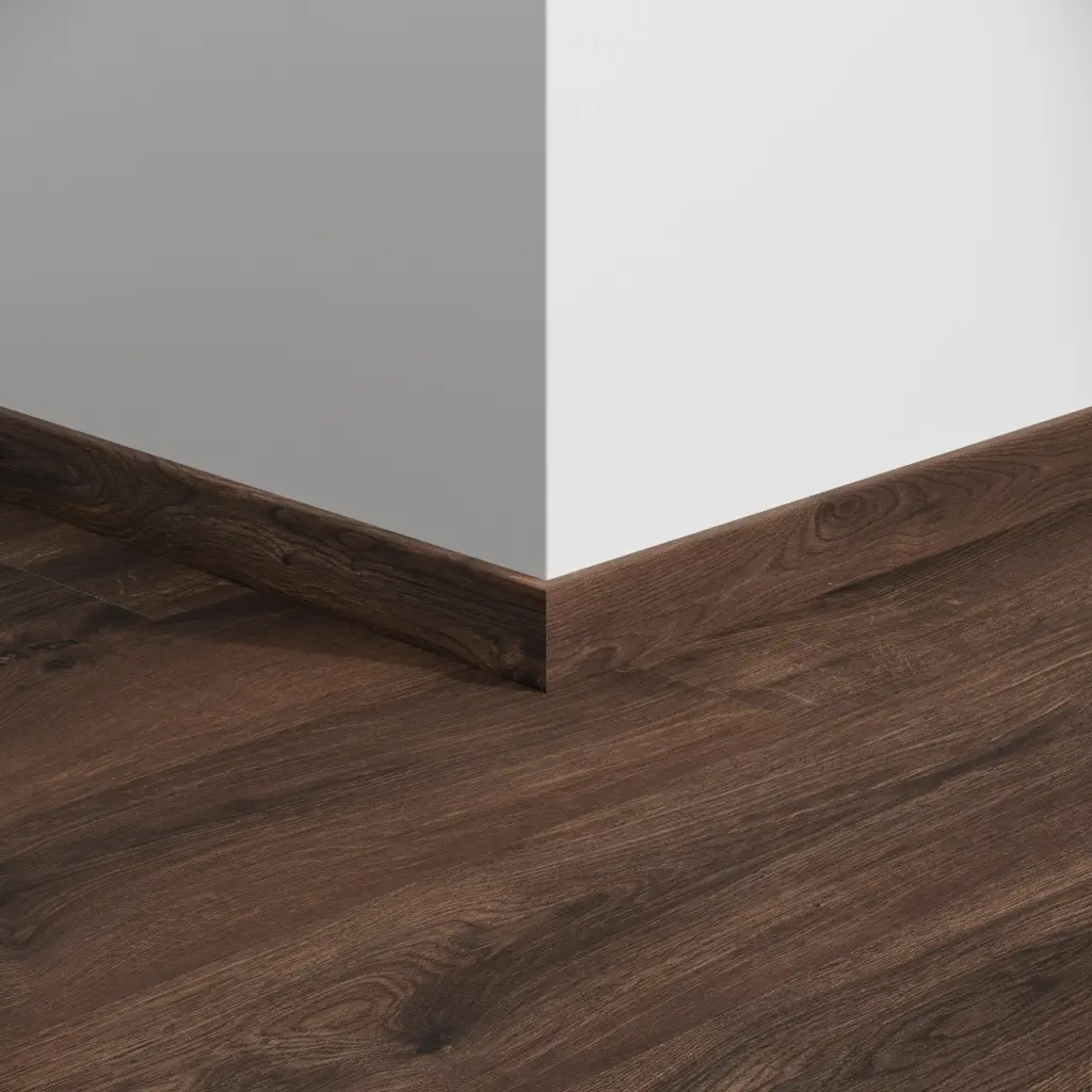 BerryAlloc Plint gyant warm brown 2,4m per 4st