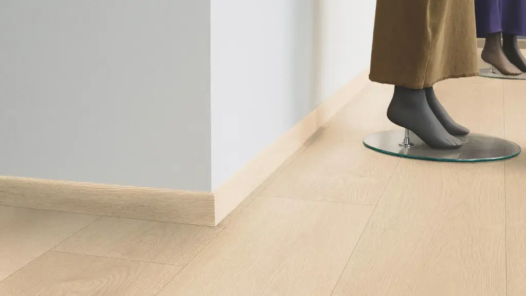 Plint Chatillon Oak Natural