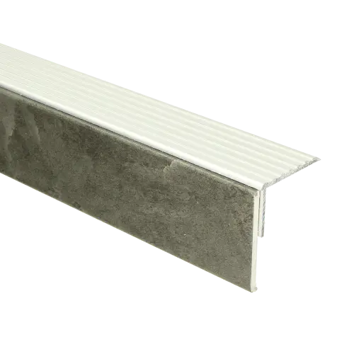 74304 PrimoStep - Uitlooptrede alu zilver - LVT Beton antraciet - 130 x 5,7 cm