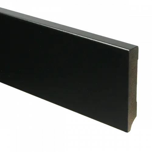 [PPCE21061] 15940 Plint Modern schilder RAL 9005 zwart MDF-gelakt 15x90x2400mm