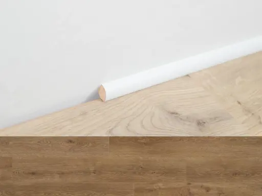 [BERR20608] BerryAlloc Plint Kwadrant texas light brown 2,4m per 4st