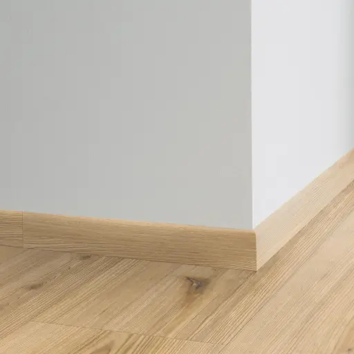 Tarkett Plint Brushed Elm Brown